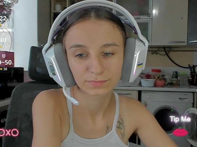 KikNika from BongaCams is Freechat
