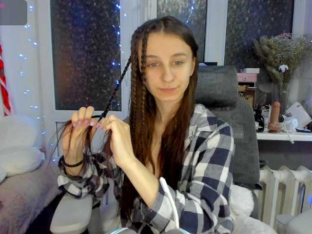 KikNika's BongaCams show and profile