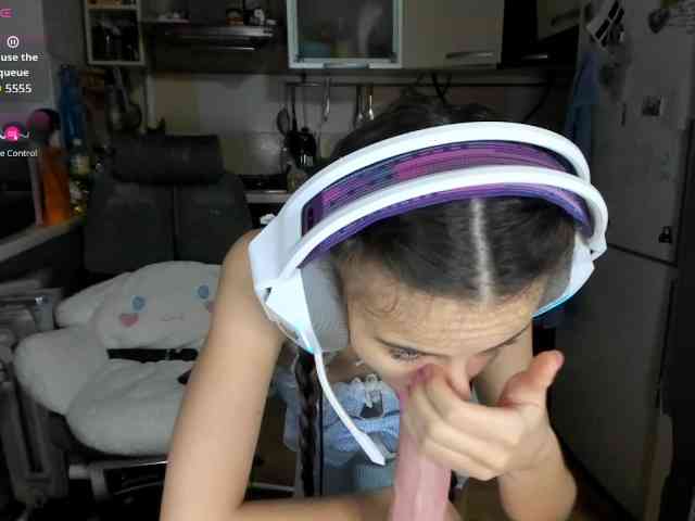 KikNika Live Webcam on BongaCams