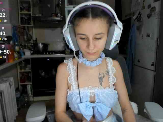 KikNika Live Webcam on BongaCams