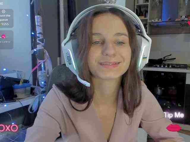 KikNika Live Webcam on BongaCams