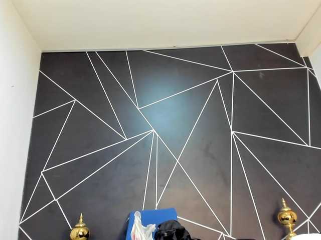 RedHeadSusy's BongaCams show and profile