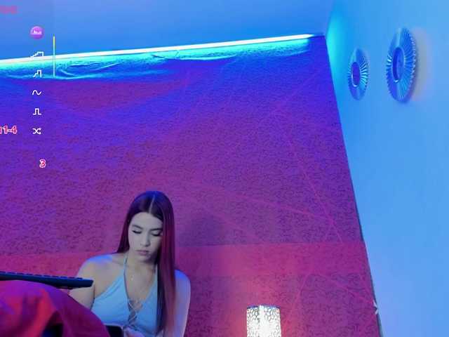 RedHeadSusy's BongaCams show and profile