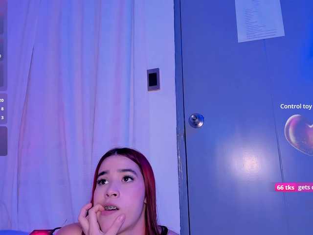  RedHeadSusy chat room