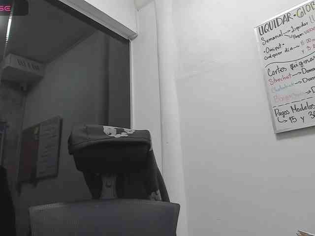 RedHeadSusy webcam