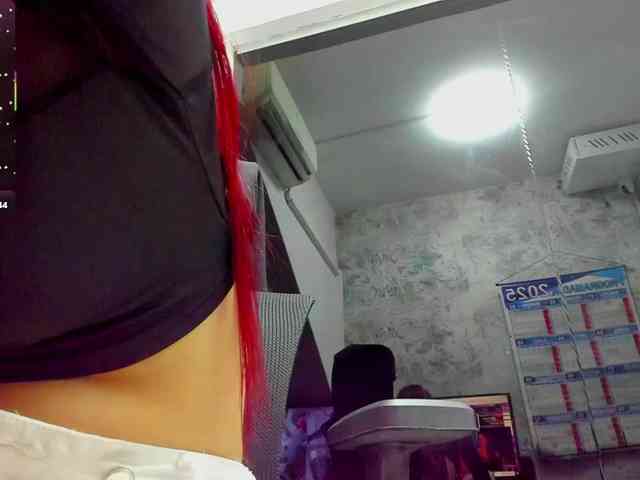 RedHeadSusy webcam