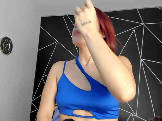 RedHeadSusy webcam
