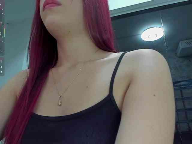 RedHeadSusy webcam