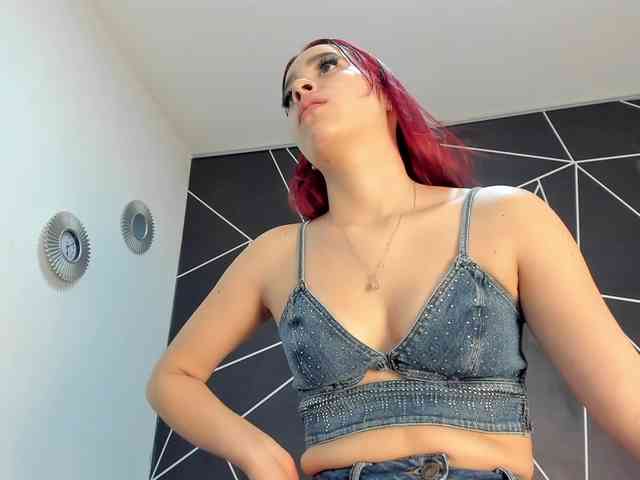 RedHeadSusy webcam