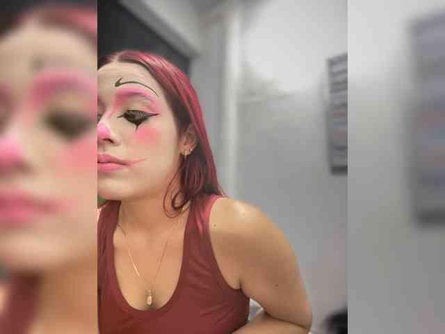 RedHeadSusy webcam