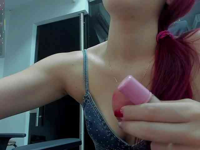 RedHeadSusy webcam