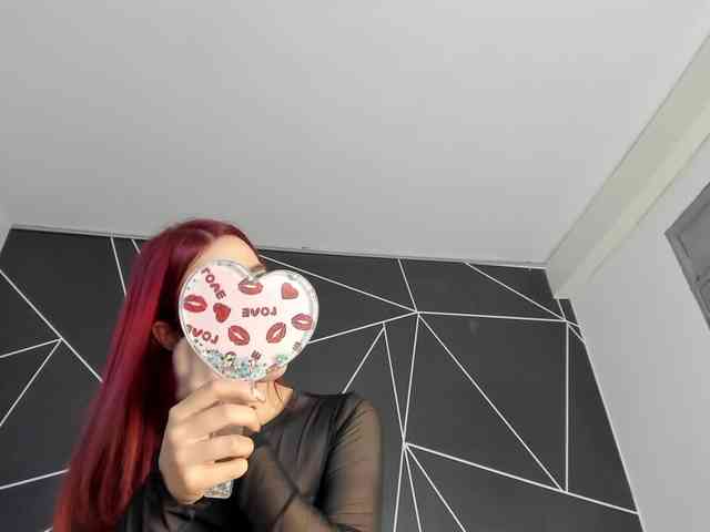 RedHeadSusy webcam