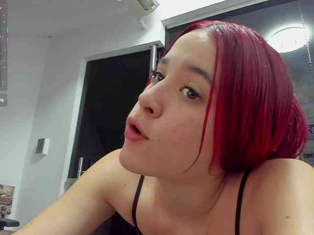 RedHeadSusy webcam