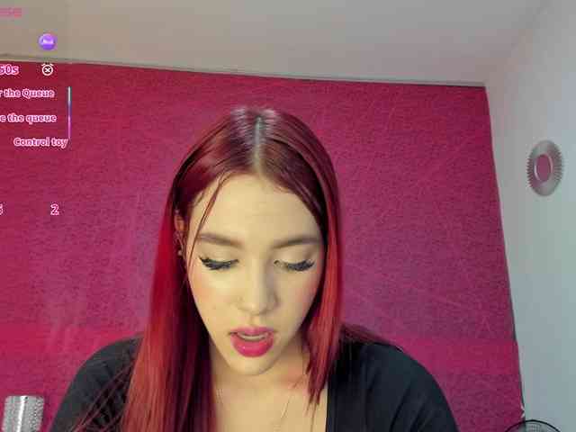 RedHeadSusy webcam