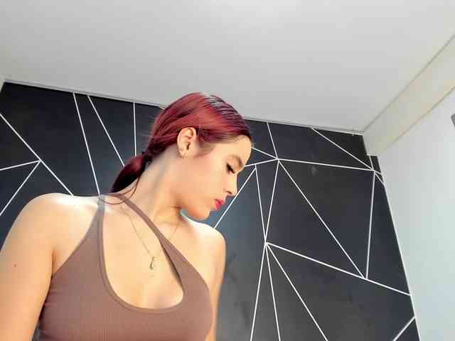 RedHeadSusy webcam