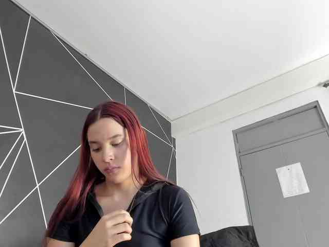 RedHeadSusy webcam
