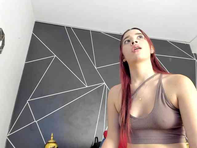 RedHeadSusy webcam