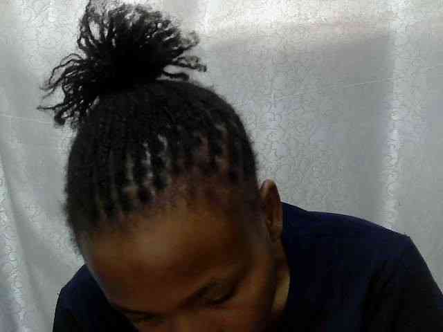 Caroldoly Live Webcam on BongaCams