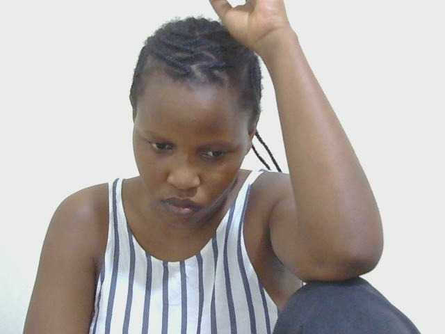 Shellyice's BongaCams show and profile