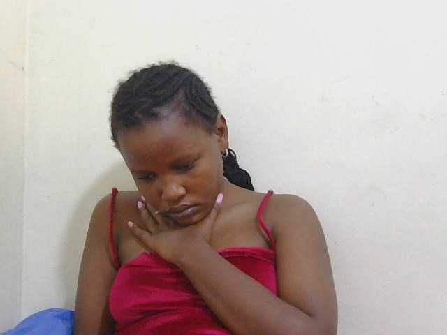 Shellyice's BongaCams show and profile