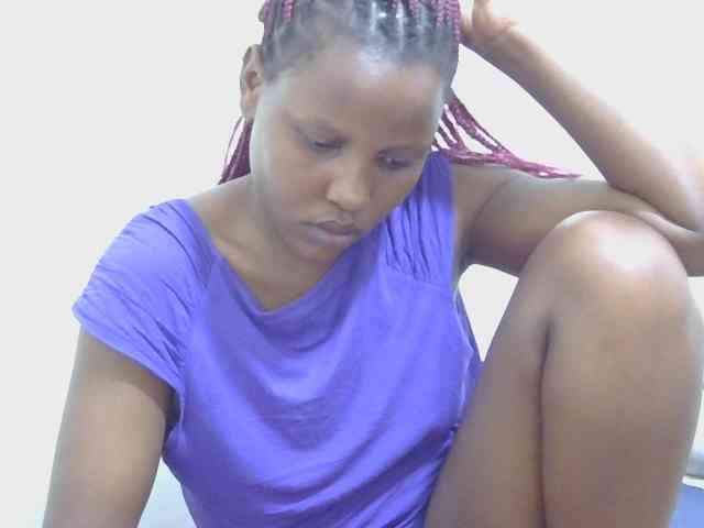 Shellyice Live Webcam on BongaCams