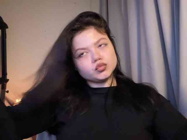 GoddessDarina webcam