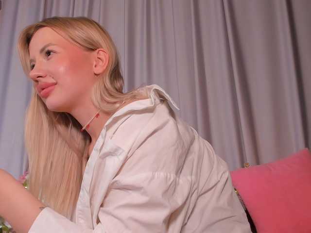 Jane-sensitive from BongaCams is Freechat
