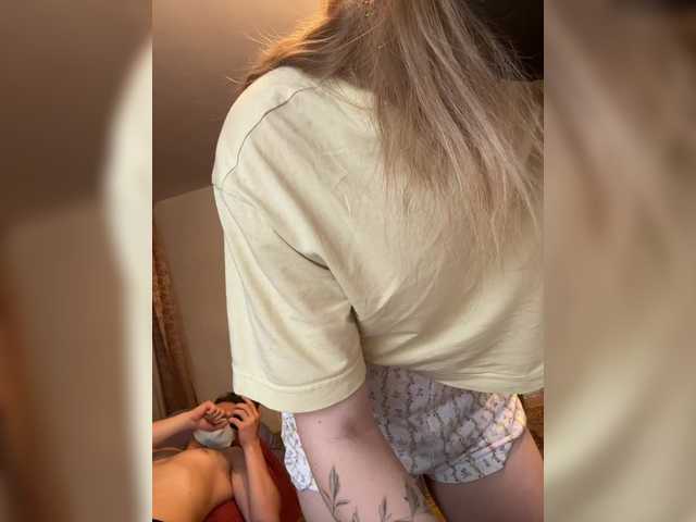 SUN-MOON's BongaCams show and profile