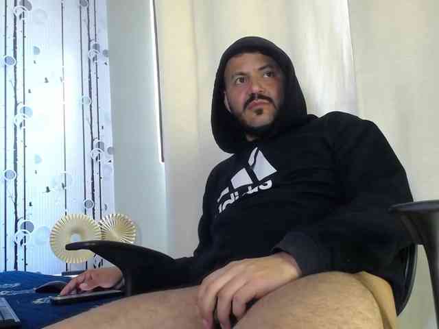 AlphaDrip Live Webcam on BongaCams
