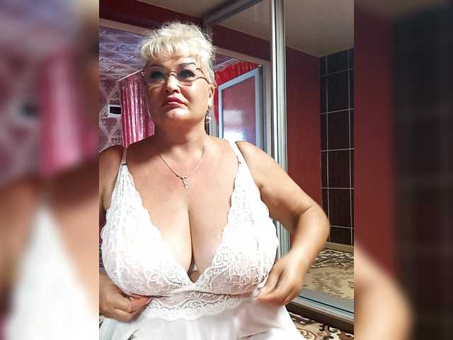 Jemma-Cori's BongaCams show and profile