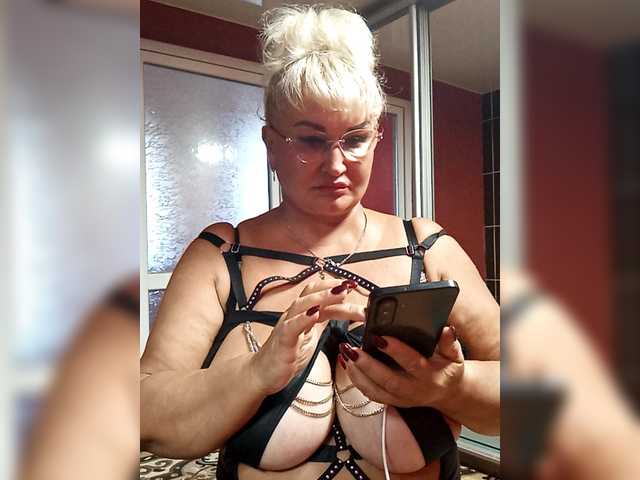 Jemma-Cori's BongaCams show and profile