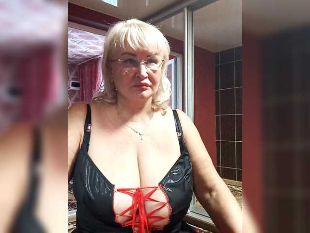 Jemma-Cori's BongaCams show and profile