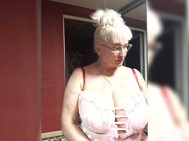 Jemma-Cori's BongaCams show and profile