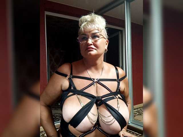 Jemma-Cori's BongaCams show and profile