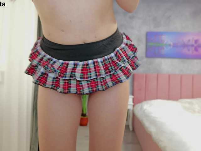 alisonitaaa's BongaCams show and profile