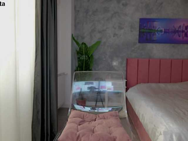 alisonitaaa's BongaCams show and profile