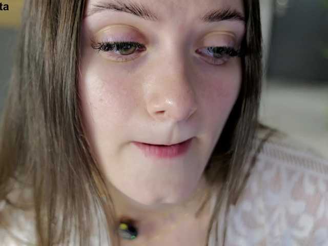 alisonitaaa's BongaCams show and profile