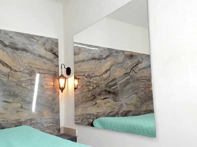 Sex chat gratuit in direct cu kaleb-violeta pe BongaCams