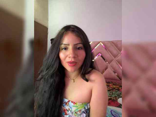Kataleyya Live Webcam on BongaCams
