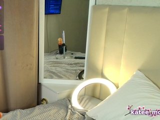 katerine-Monroe Porn Show