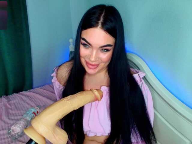  katerine-Monroe chat room