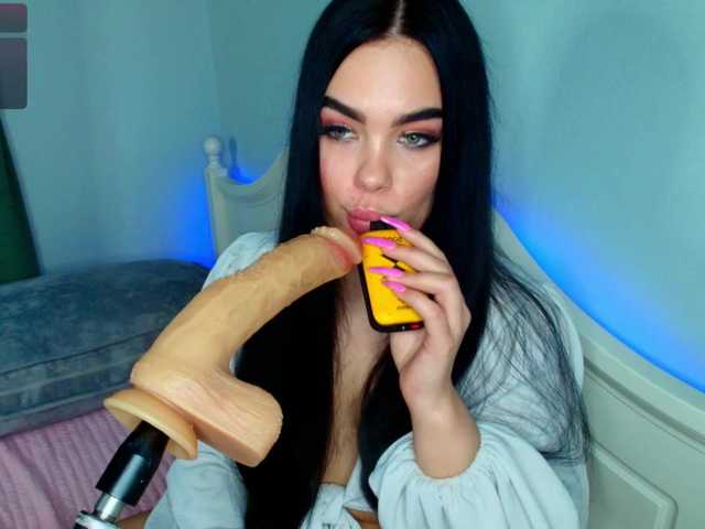 katerine-Monroe from BongaCams