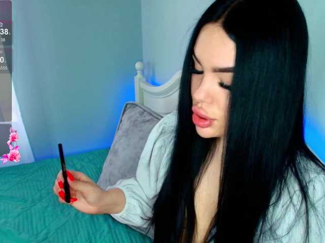 katerine-Monroe's BongaCams show and profile