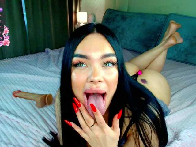 katerine-Monroe's BongaCams show and profile