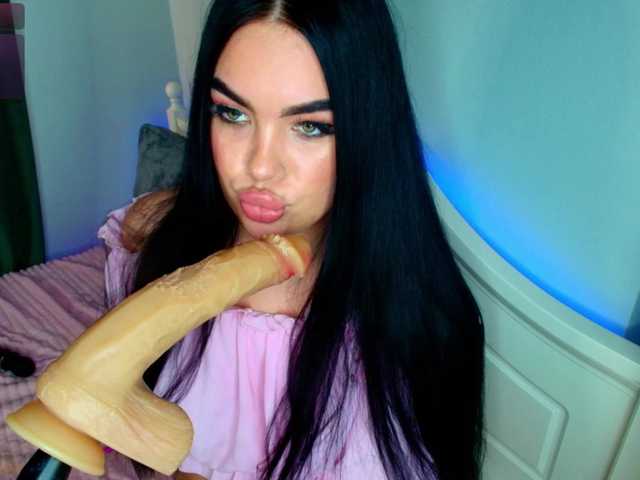  katerine-Monroe chat room