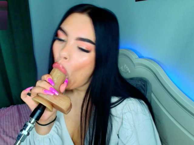 katerine-Monroe from BongaCams