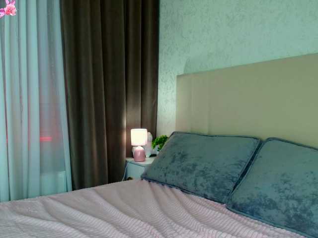 katerine-Monroe's BongaCams show and profile