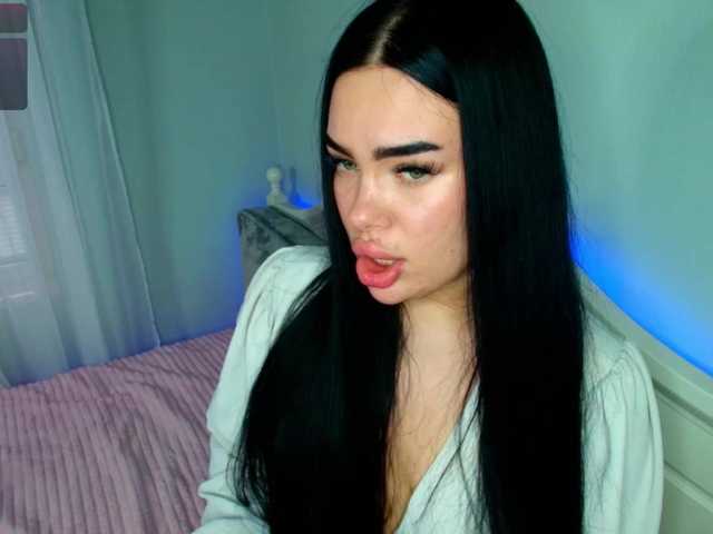 katerine-Monroe from BongaCams