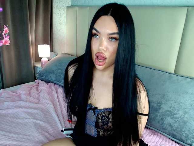 katerine-Monroe's BongaCams show and profile