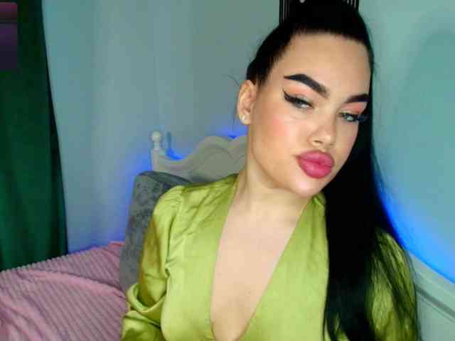 katerine-Monroe bongacams